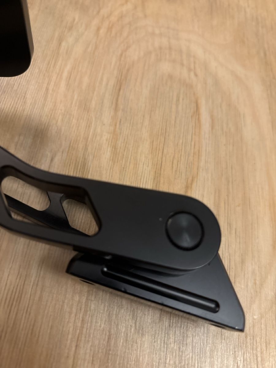 Tutti pezzi di ricambio auto: Gaspedal universal Oldtimer schwarz neu – Nuovo e nell'imballaggio originale da Zürich venduto da Sutecs 2
