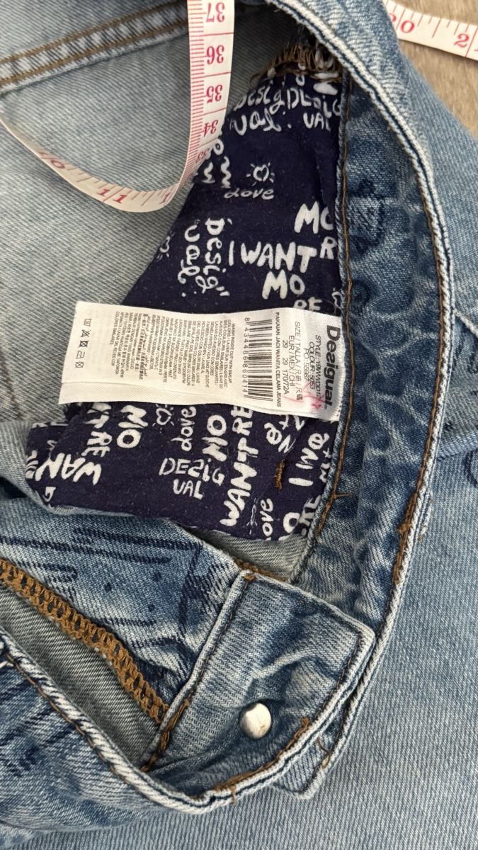 Desigual Jeans: Desigual Jeans Damen  – Usato da Mörigen venduto da TimelessFinds 3