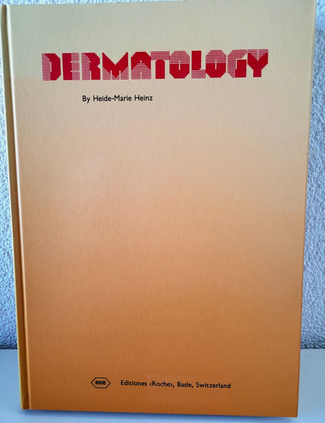 Bücher: DERMATOLOGY – Gebraucht aus Oberuzwil von rtr_wp6m