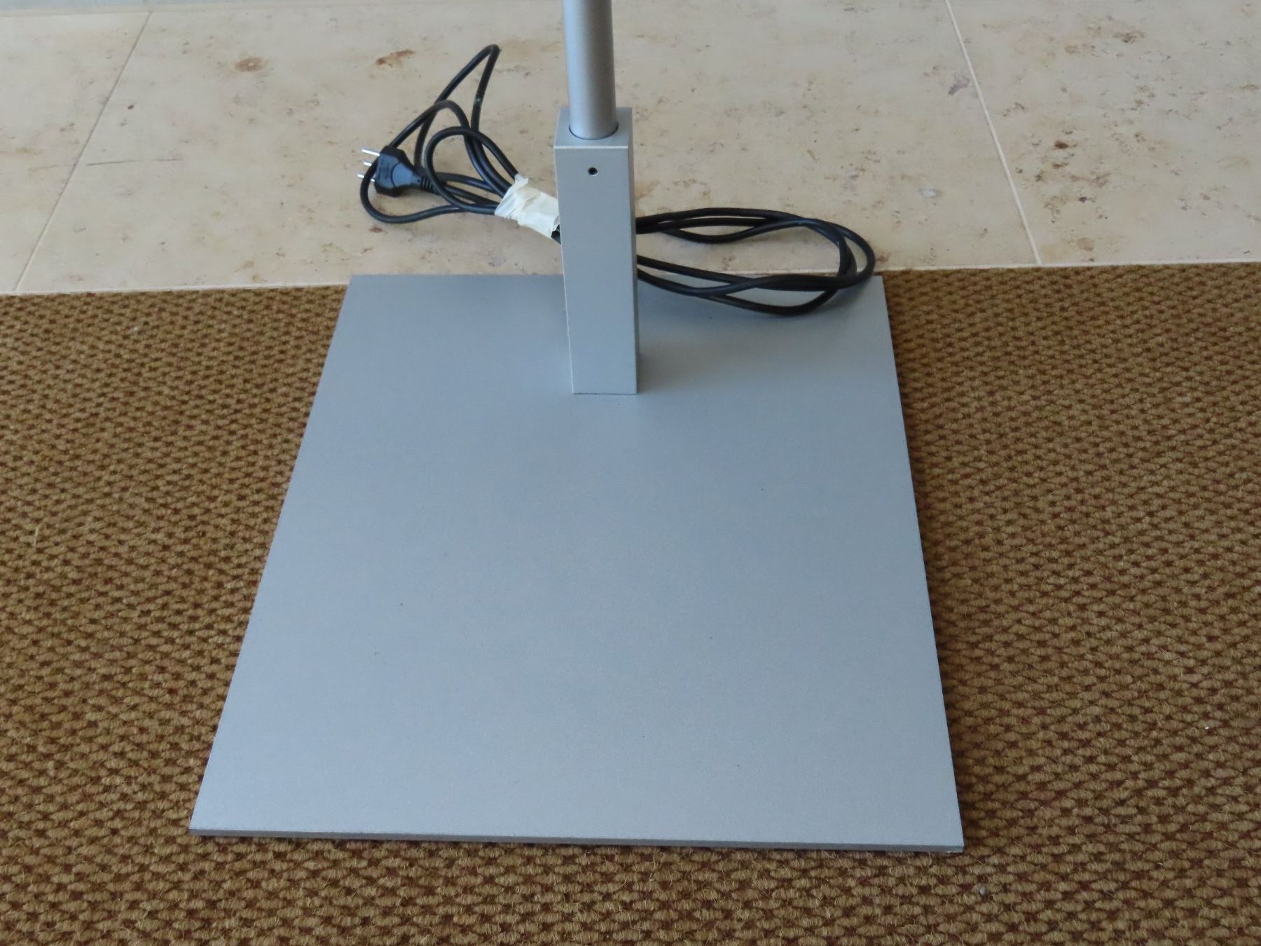 Regent Lampes: Regent Stehlampe Industriedesign – D'occasion à Reinach BL par WBZ-Flohmarkt 1