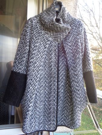 Jacke Knielang, Ital. Gr. M, Wolle 60%