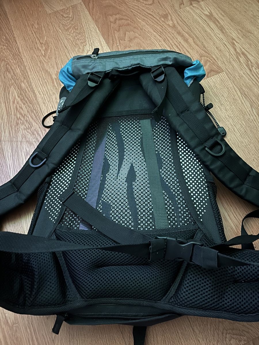 Zaini: Neuwertig Crane Rucksack, blau / schwarz – Nuovo (secondo la descrizione) da Zürich venduto da MariaSusanne 6