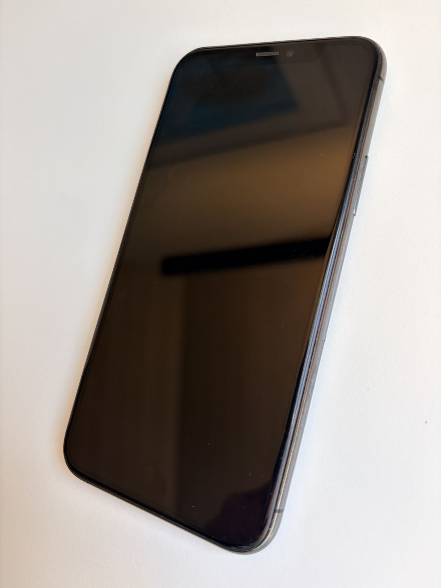 Apple Portables: iPhone 11 Pro – D'occasion à Ried b. Kerzers par role73 6