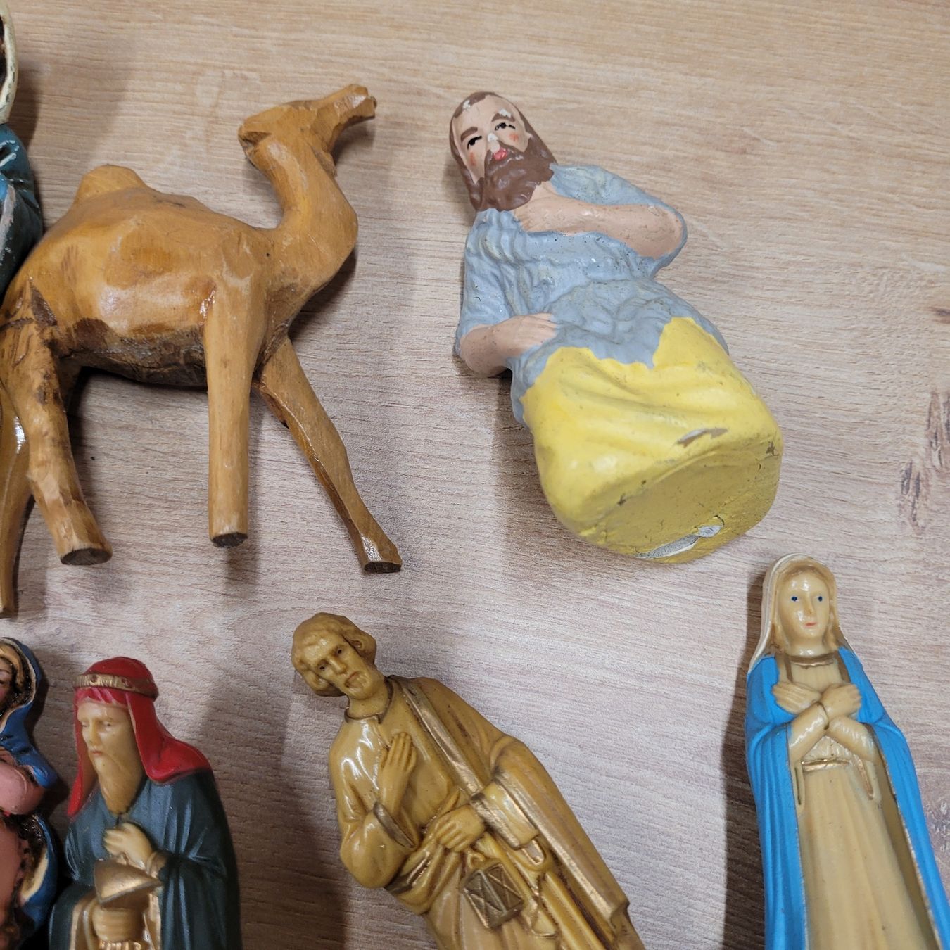 Statuette: Krippenfiguren Weinachten – Usato da Reichenburg venduto da AK307 4