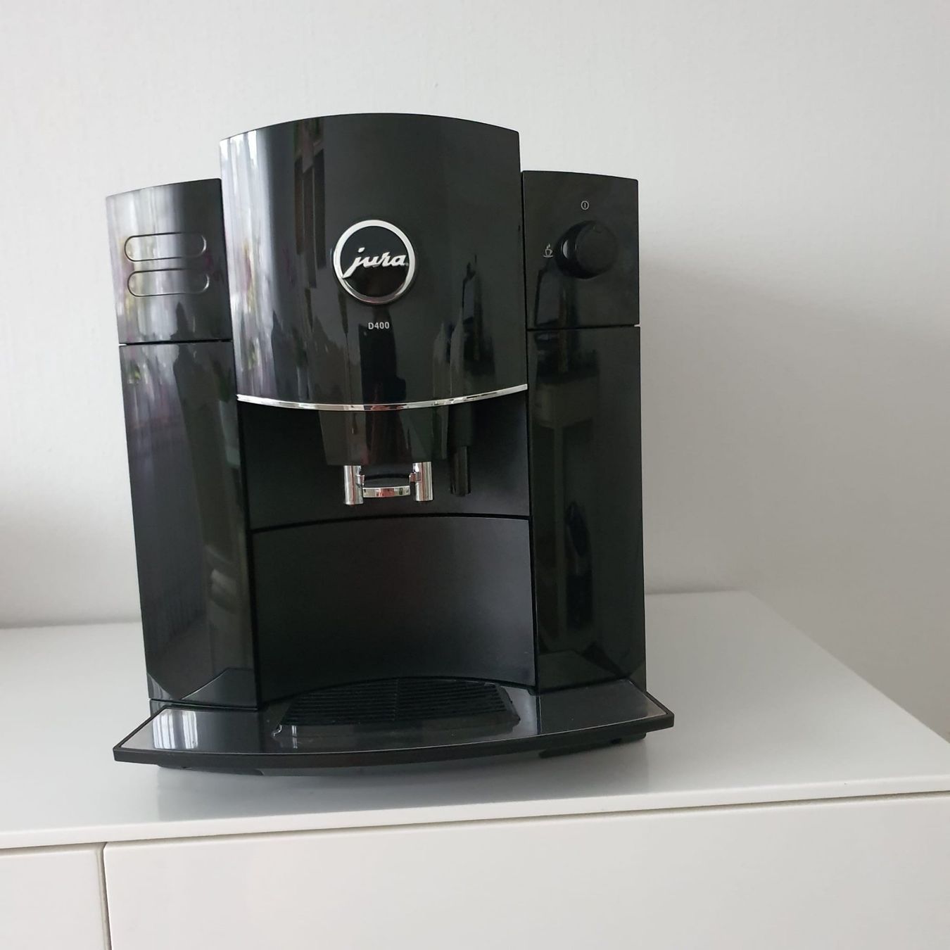 Macchine per caffè & Macchine per espresso: JURA D 400 FRISCH REVIDIERT – Usato da Amriswil venduto da mango58