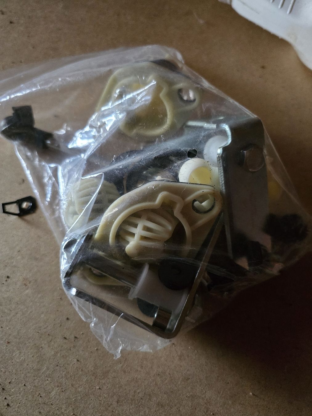 VW Tutti pezzi di ricambio auto: Reparatursatz Schaltung VW Golf 3 – Nuovo (secondo la descrizione) da Buchrain venduto da Bachmann79