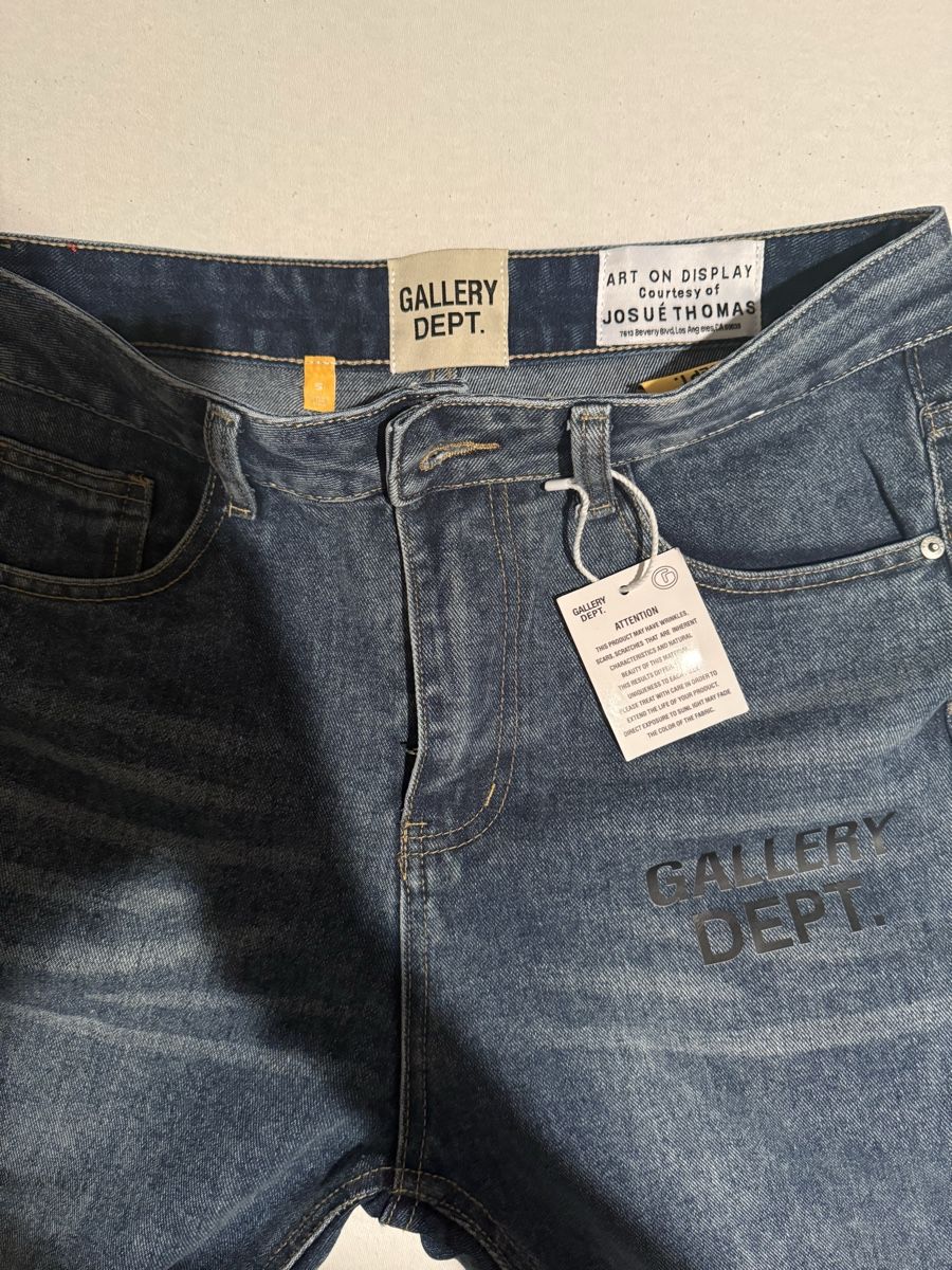 Gallery Dept. Jeans: Gallery Dept. Jeans – Nuovo e nell'imballaggio originale da Biel/Bienne venduto da Be_03 2