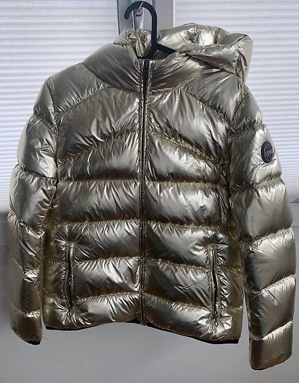 Colmar Jacken: COLMAR DAMEN JACKE GOLD – Gebraucht aus Münchenstein von Miresolese