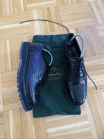 Schwarze Schnürrschuhe von Church‘s