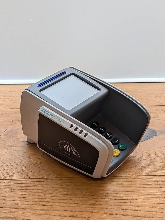 Registratore di cassa: Yomani Touch XR – Usato da Basel venduto da tintintelefon