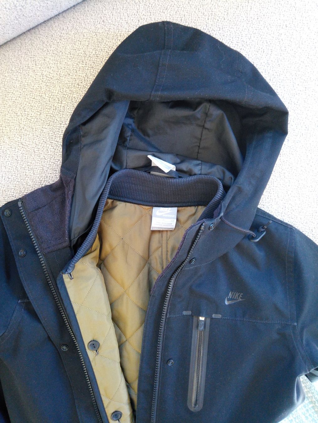 Giacche: Regenparka von Nike – Usato da Zürich venduto da philoumena 2