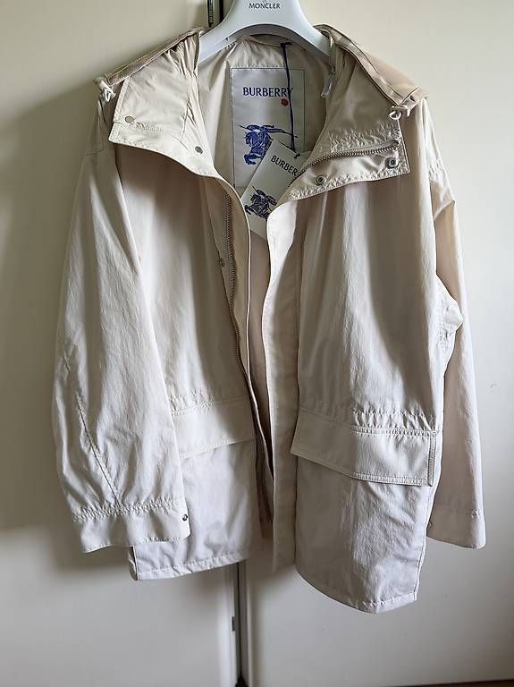 Giacche: BURBERRY Technical Hooded Jacket NEW with Tags M – Usato da Castagnola venduto da csa_7gs5