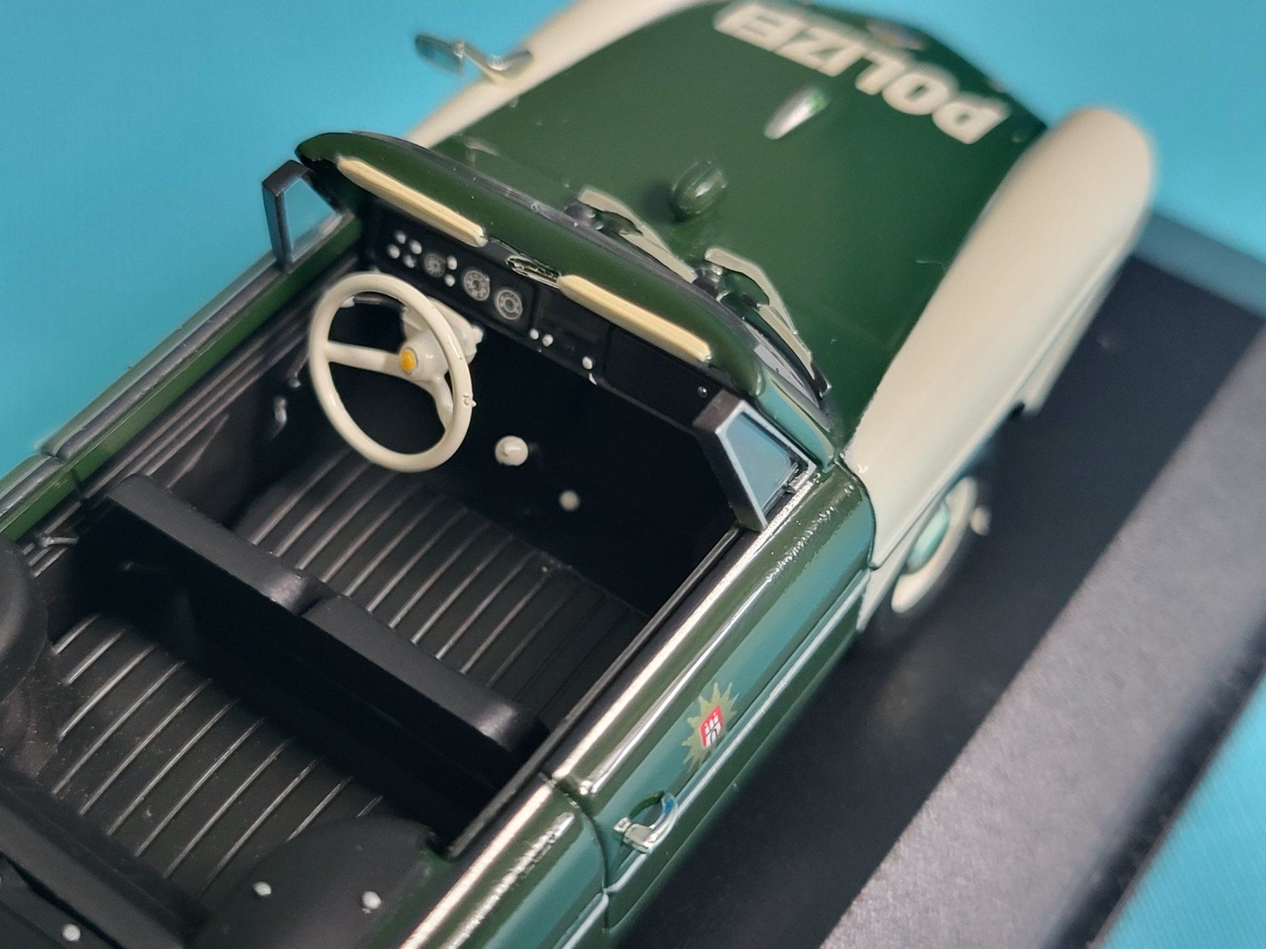 Minichamps Modellautos: Amphicar "Polizei Hamburg" – Neu (gemäss Beschreibung) aus Glattbrugg von PhilKrill 7