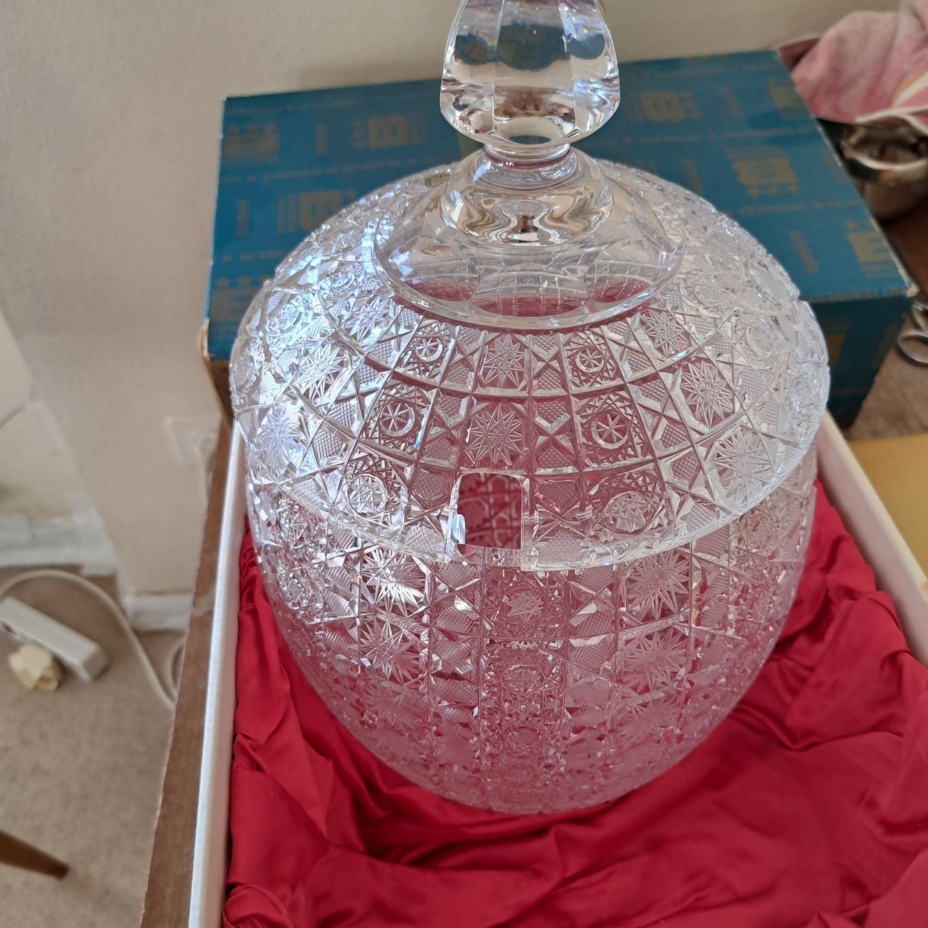 Ciotole: Set aus böhmischer Kristall-Bowle – Usato da unteraegeri venduto da Marimari