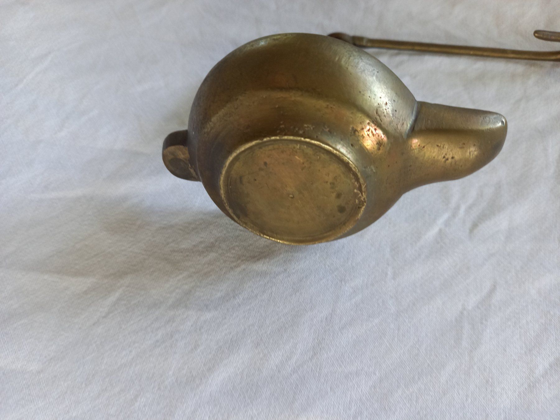 Lampade: Lampe à huile ancienne en laiton – Usato da Rossens FR venduto da Souris1 6