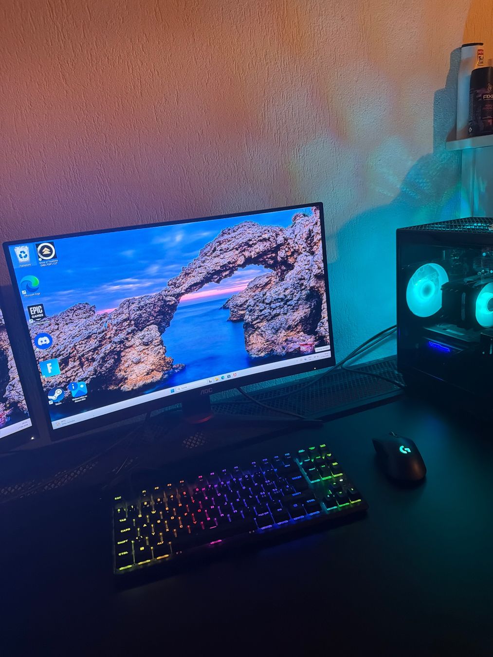 PC: Gaming PC razor 40/60 Grafikkarte – Usato da Münchenwiler venduto da ten_9rjz 1