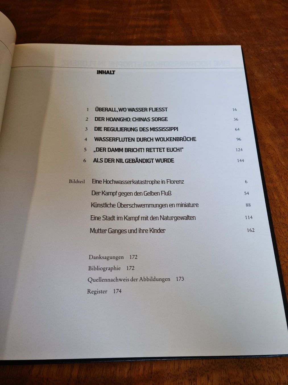 Bücher: Überschwemmungen – Gebraucht aus Erstfeld von Mario_boe0 1