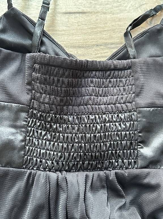 Vestiti: schwarzes Abendkleid / Galakleid mit Brosche, Gr. 36/S – Usato da Kaltbrunn venduto da Eagle76 4