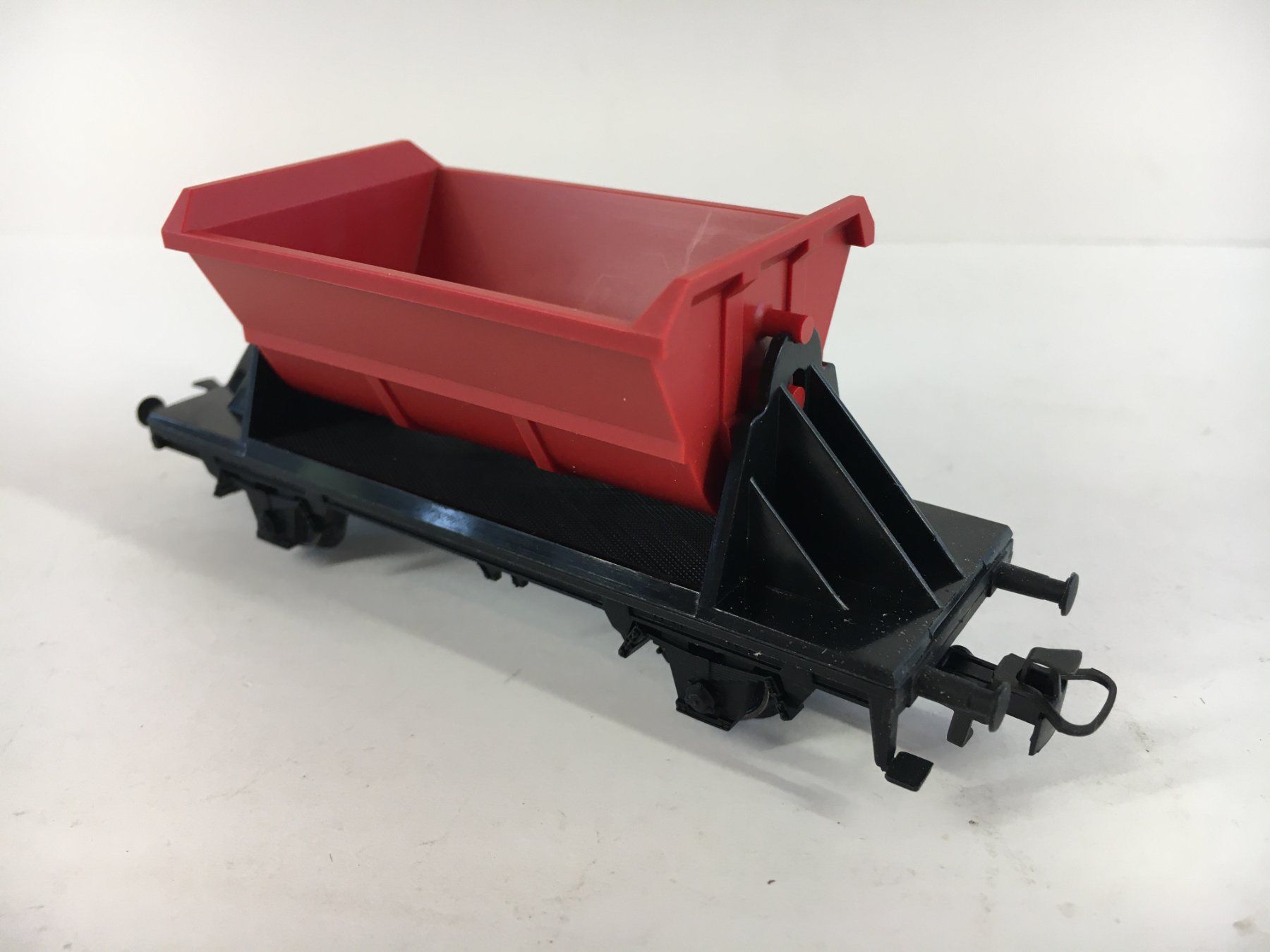 Märklin Modelleisenbahnen: Märklin H0 4413 Kippwagen – Neu und originalverpackt aus Rodersdorf von Joerg11 1
