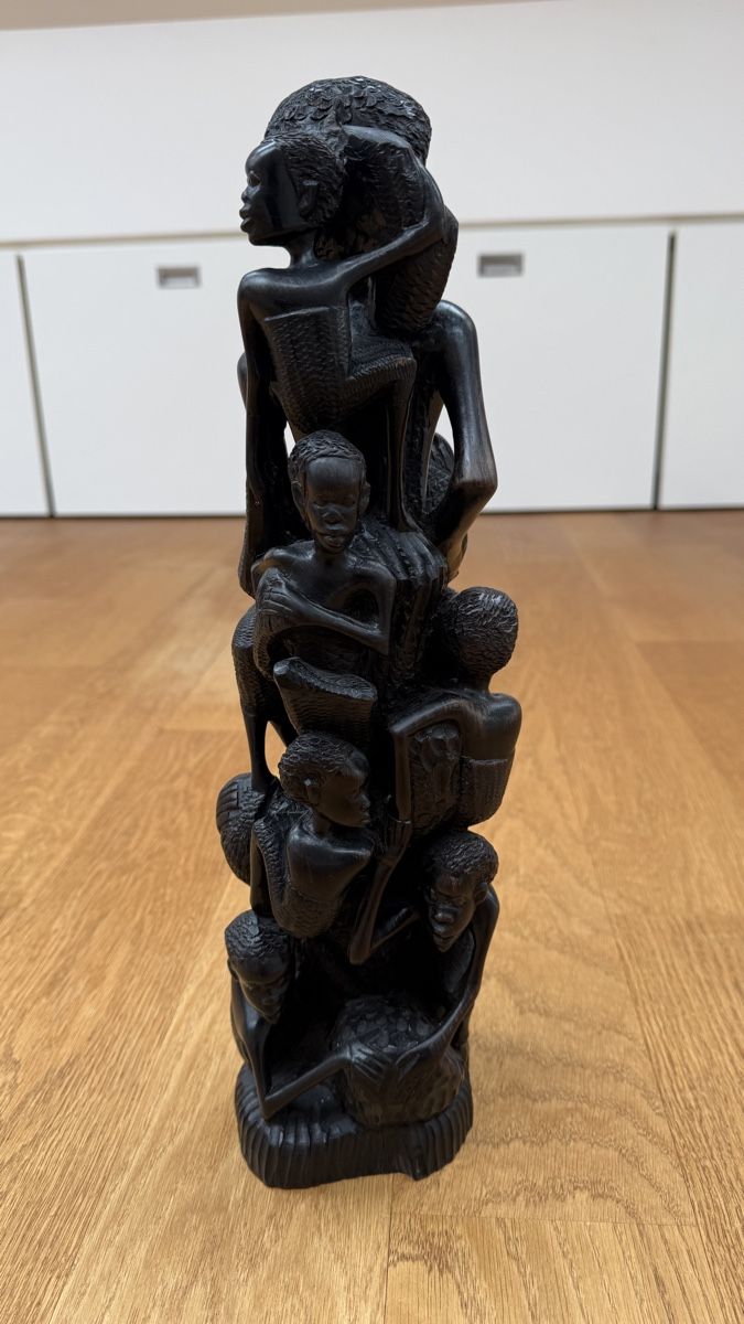 Skulpturen & Statuen: Totem africain en bois noir sculptées à la main – Gebraucht aus Muri b. Bern von ptr_wb85 3