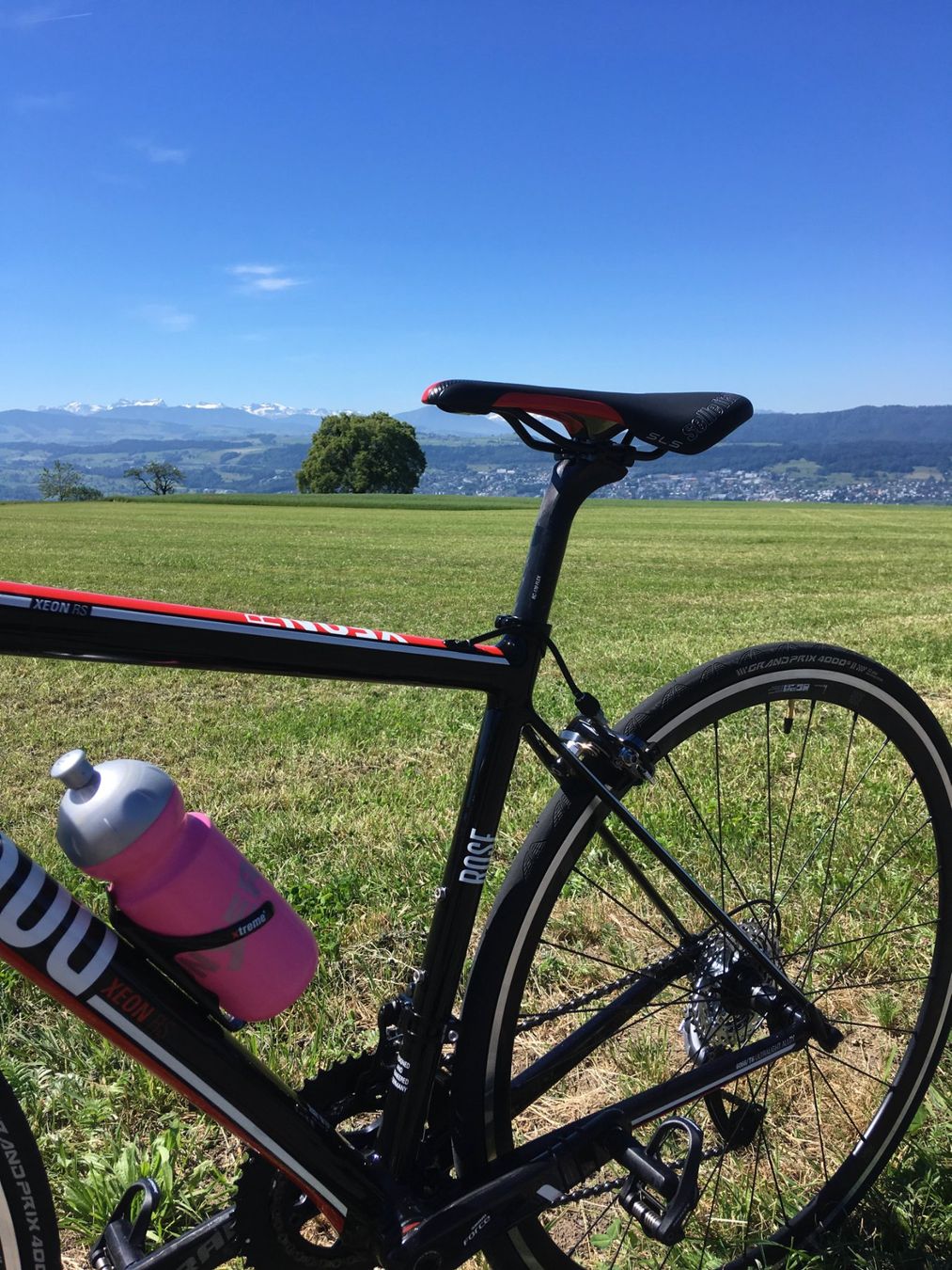 Rose Biciclette: Damen Rennrad Rose XEON wunderschön Grösse S – Usato da Bertschikon Gossau venduto da Phermes 3