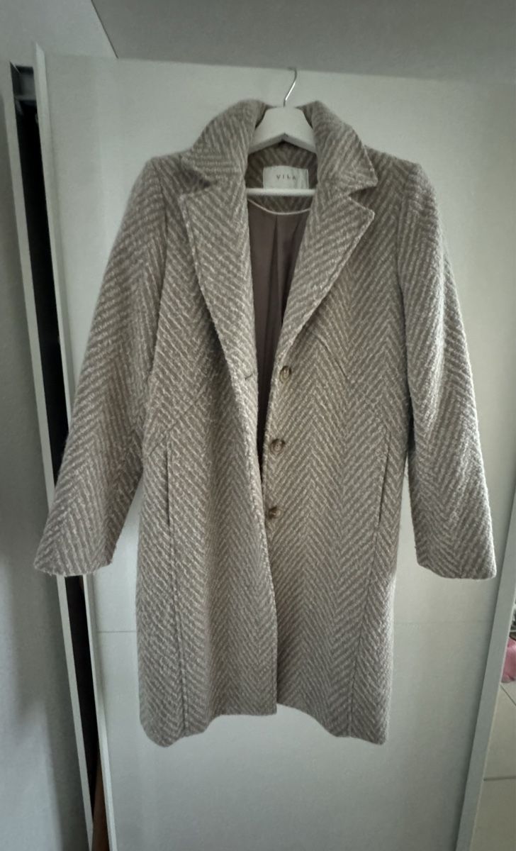 Vila Cappotti: VILA Wollmantel Gr.34/S, Beige – Nuovo (secondo la descrizione) da Luzern venduto da anavuk