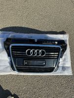 Audi A3 8P Kühlergrill Original – Facelift 2011