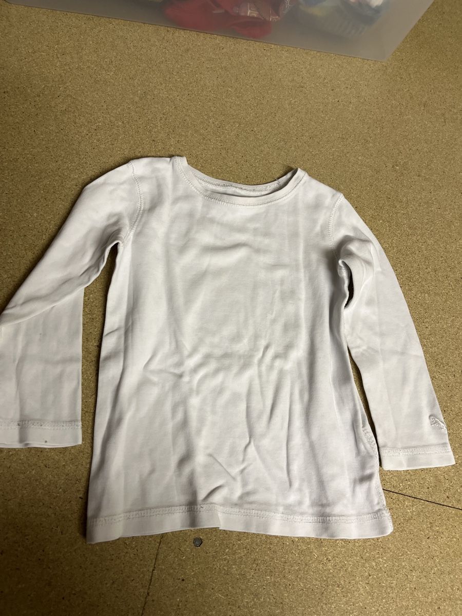 H&M Maglioni & Felpe: Pullover 98 – Usato da Andelfingen venduto da estark