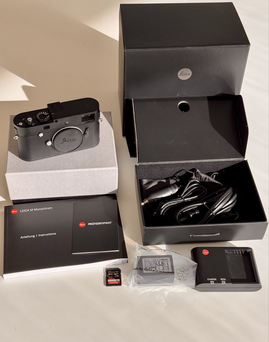 Leica Kamera: Leica M Monochrom camera type 246 black excellent condition – Neu (gemäss Beschreibung) aus Zug von mhannesb 5