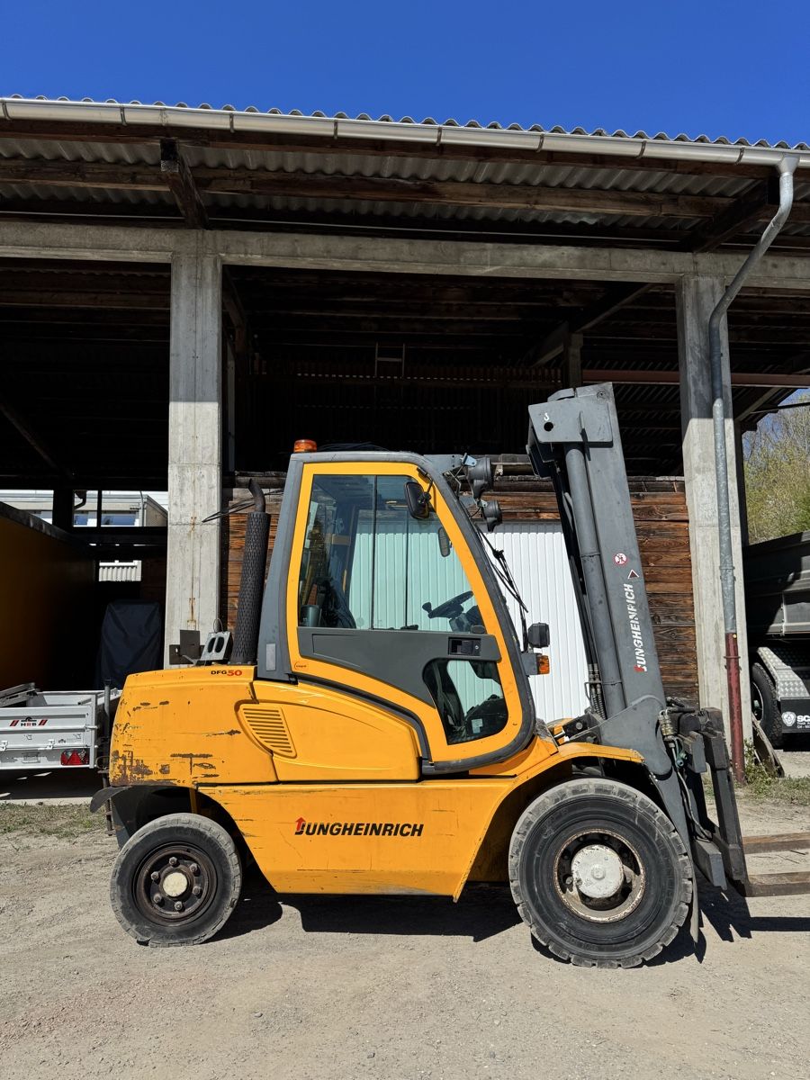 Jungheinrich Carrelli elevatori e a forche: Gabelstapler Jungheinrich DFG 50 – Usato da Koppigen venduto da JakupiFahrzeughandel 3