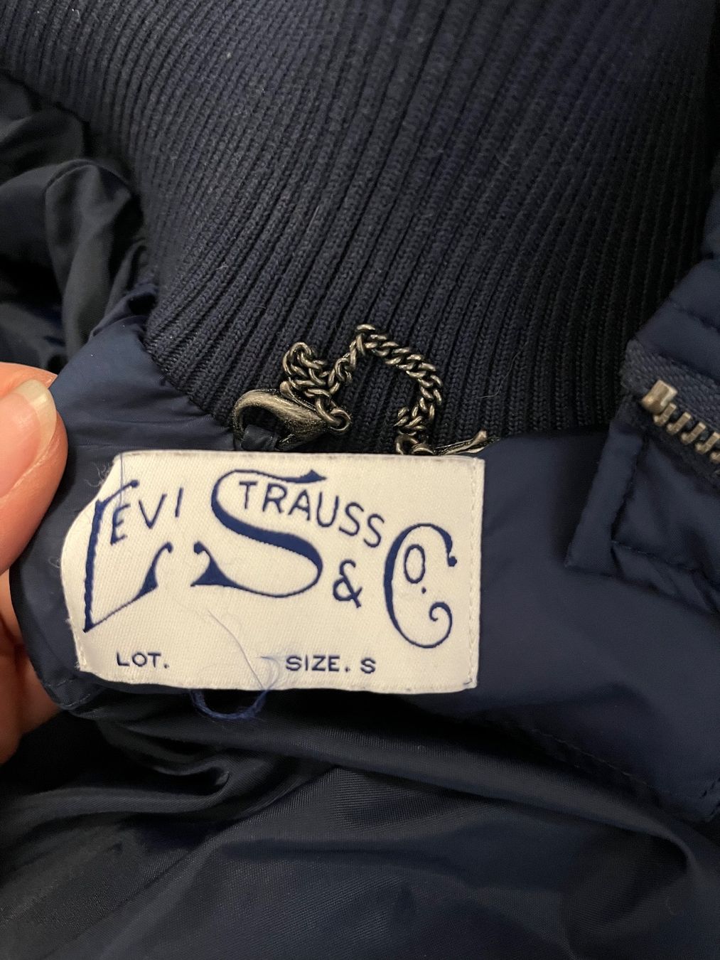 Levi's Jacken: Winterjacke Levis aus Daunen, blau, Gr. S – Neu (gemäss Beschreibung) aus Arlesheim von Eli_77 7