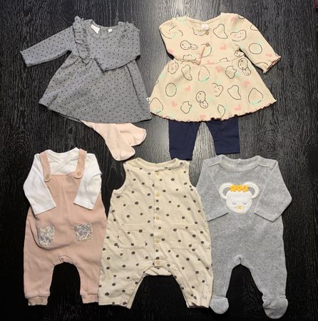 Babykleider-Paket Grösse 56 – 5 süsse Teile/Sets