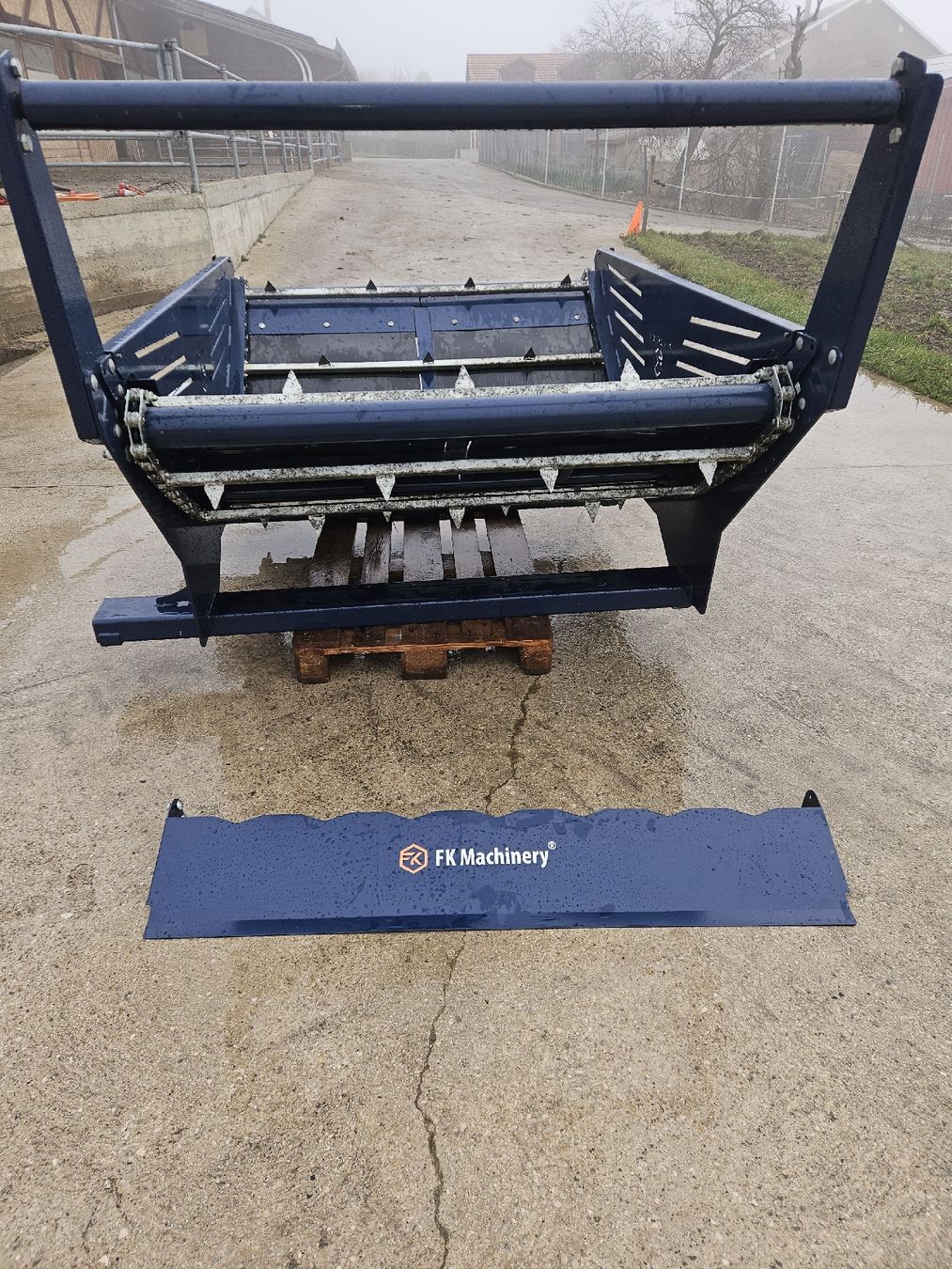Tutte le macchine: derouleuse a balle ronde électrique – Usato da Berolle venduto da ford8830 1