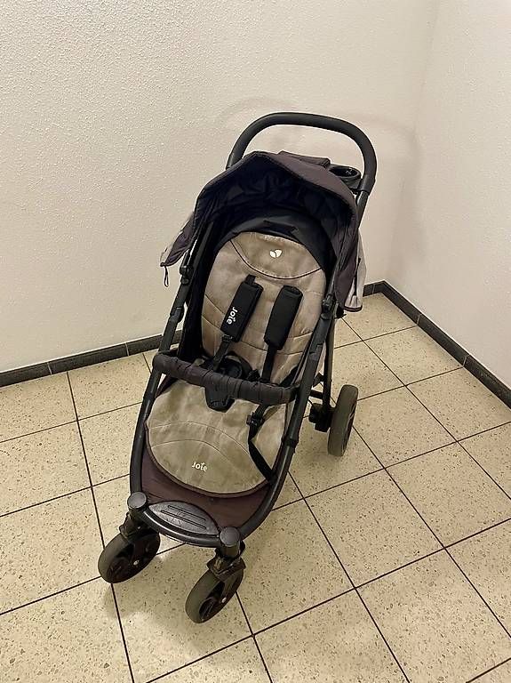 Joie Carrozzine: Kinderwagen Joie – Usato da Wallisellen venduto da art_2wwm