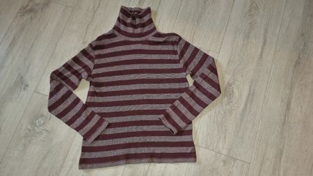 Kiabi Rollkragenpullover gestreift Gr 138/143 10j neuwertig 