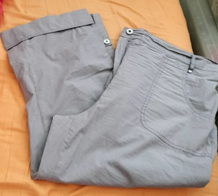 Sommer Hose. Gr. 48