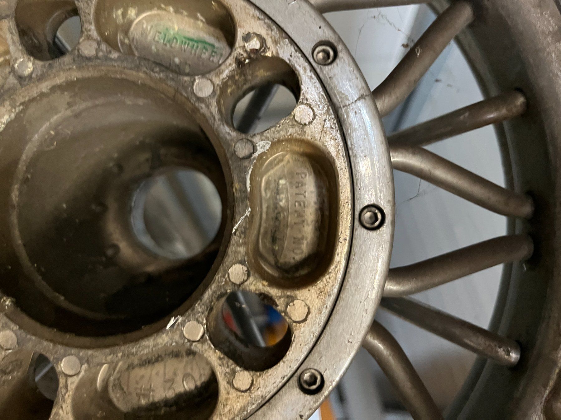 Cerchioni: Speichenräder 4 Stk. – Usato da Solothurn venduto da corvetteleisi 3
