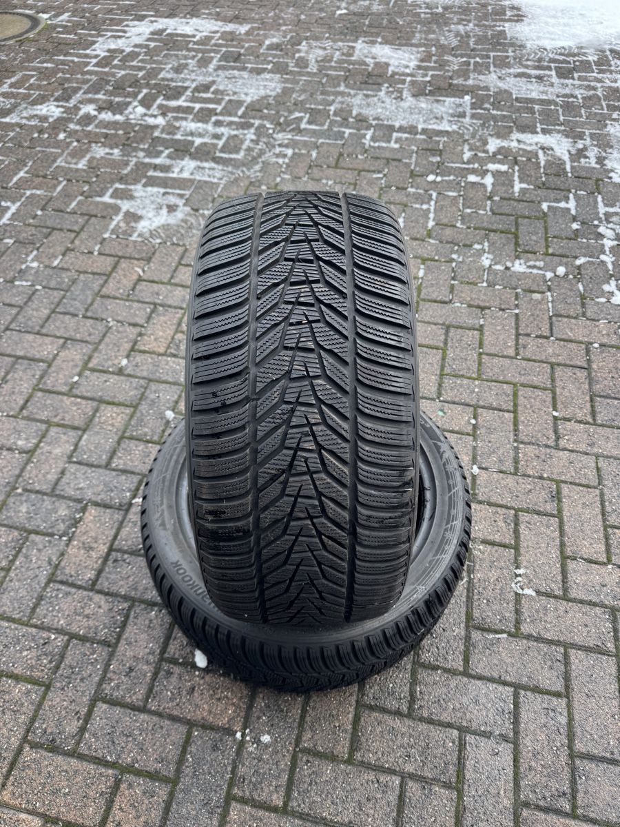 Pneumatici & Ruote complete: 265/40R18 Winterreifen  – Usato da Aristau venduto da 020214