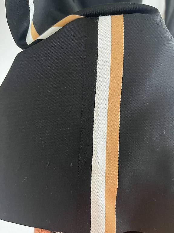 Pantaloni: BOSS Stoffhose Gr. 38 – Usato da Liestal venduto da Schatzsucher90 1