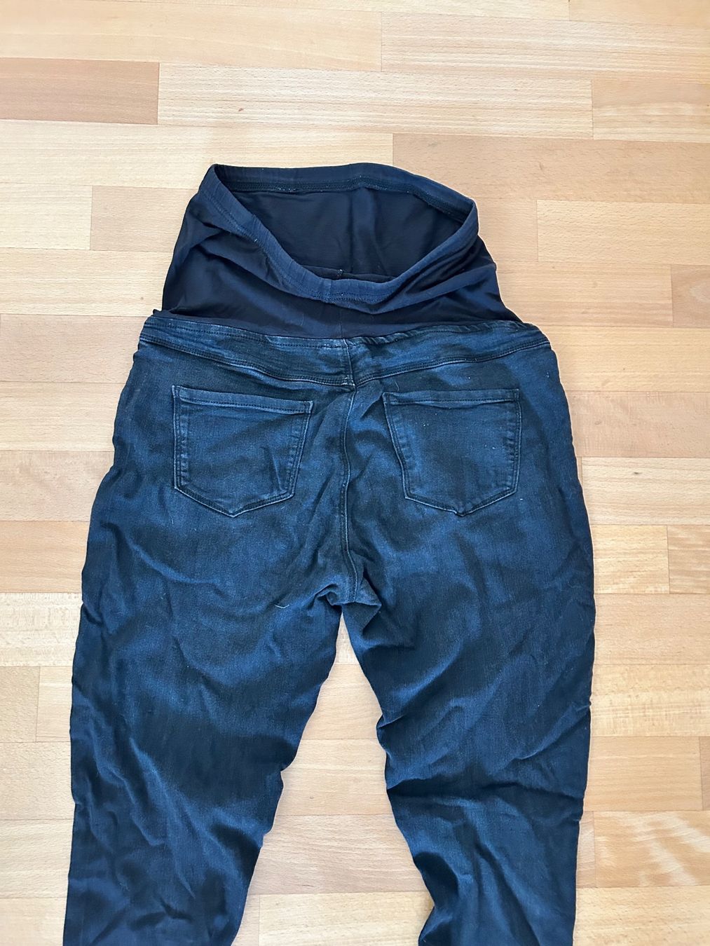 Only Pantaloni: Umstandshose Stretchjeans schwarz – Usato da Zürich venduto da predisha 1