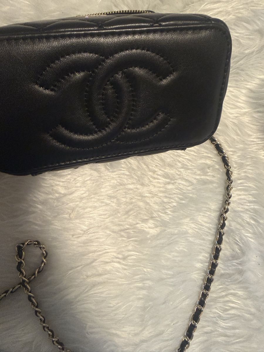 Chanel Taschen für Damen: vanity black cc bag – Neu (gemäss Beschreibung) aus Menziken von car_n7k5 2