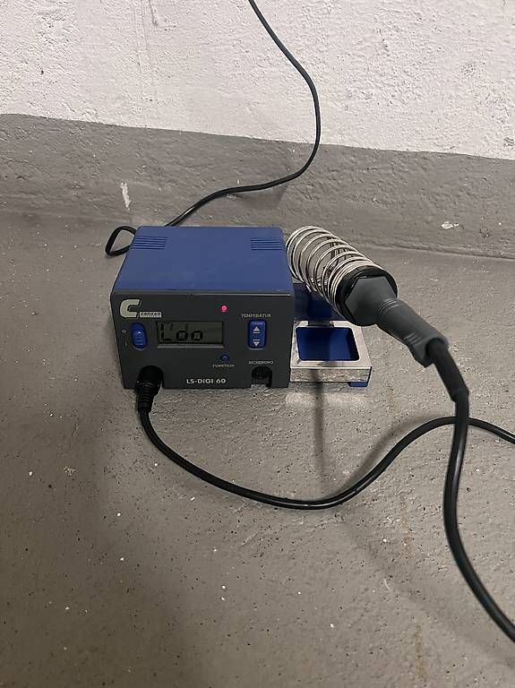 Tutti gli attrezzi: Conrad LS-Digi 60 Lötstation – Usato da Spreitenbach venduto da env_tk78 1