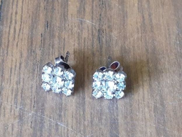 Orecchini pendenti & Orecchini a lobo: Ohrstecker 1950er Strass Blüten – Usato da Mörschwil venduto da wunderkiste44 5