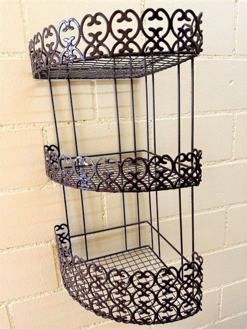 Scaffali: EcK WaNdregaL – Usato da Winkel venduto da zeho 1