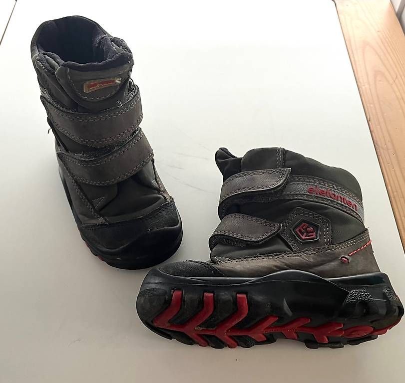 Schuhe für Jungen: Winterschuh Gr. 21 – Gebraucht aus Stettlen von Biienli