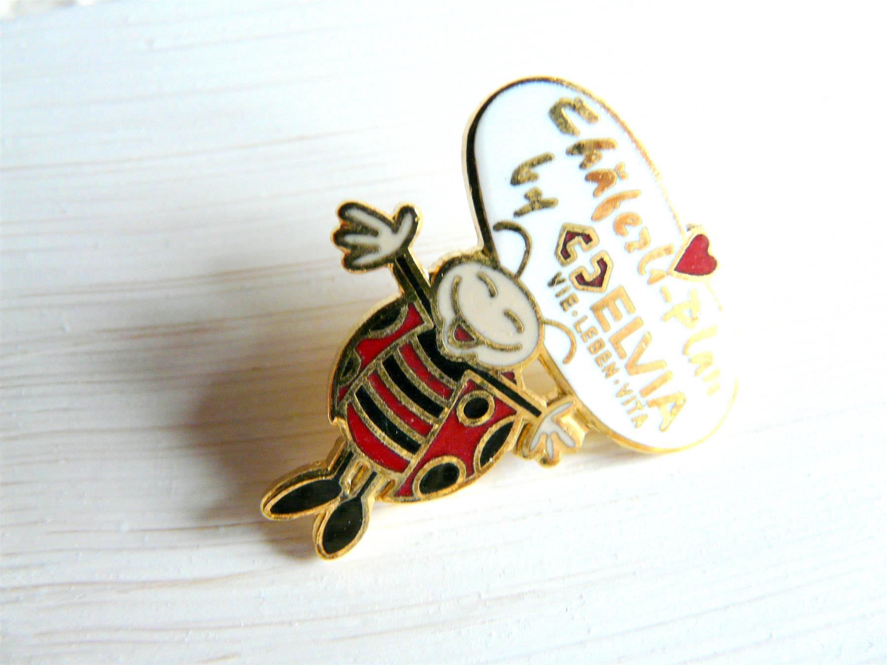 Placchette & Badge: • Chäferli Käfer Elvia      + Versand möglich    pin M6A.18 – Usato da Pully venduto da websurfer1 3