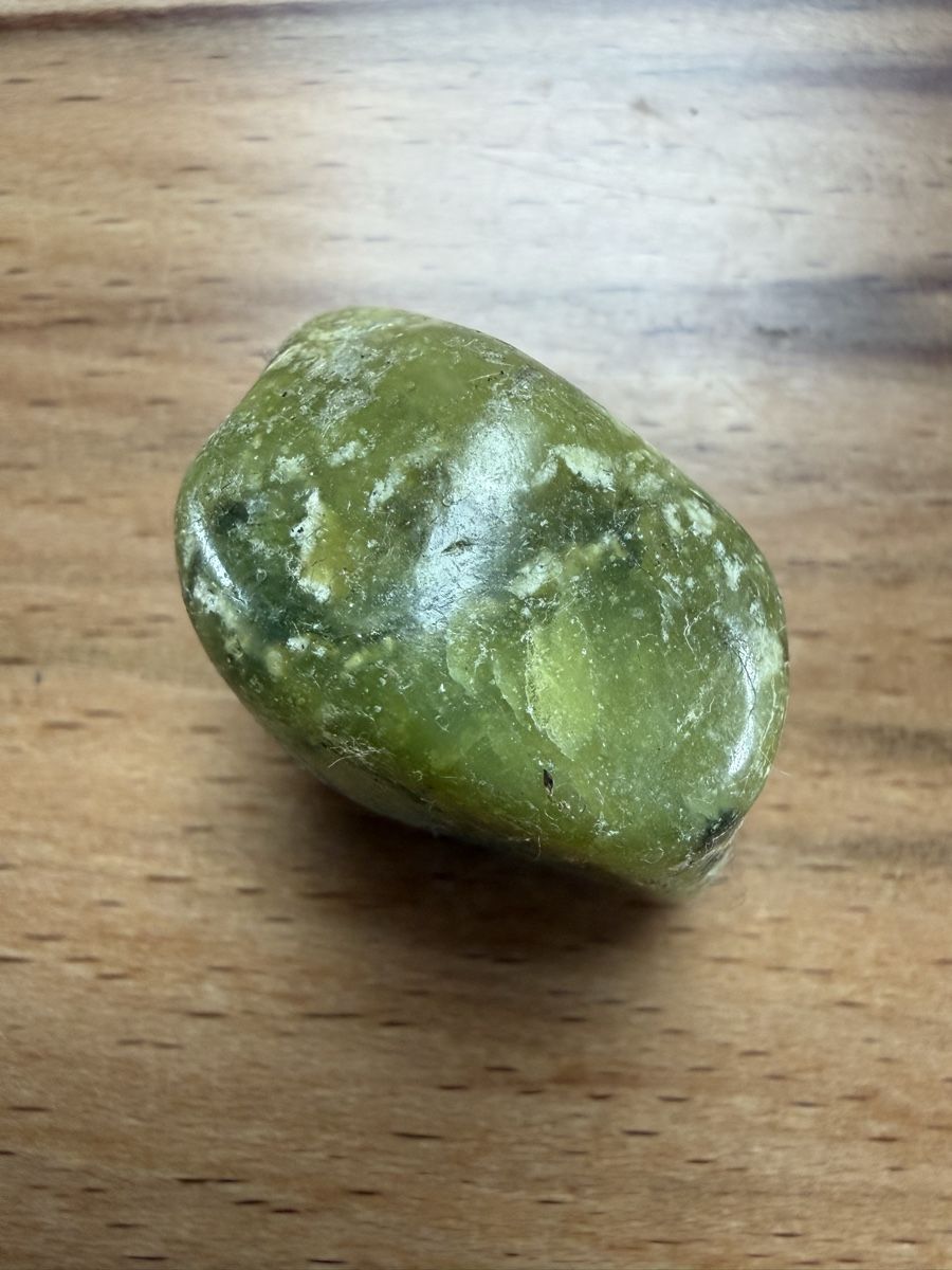 Pietre preziose:  Regenbogen-Jade – Usato da Grenchen venduto da Bastet007 3