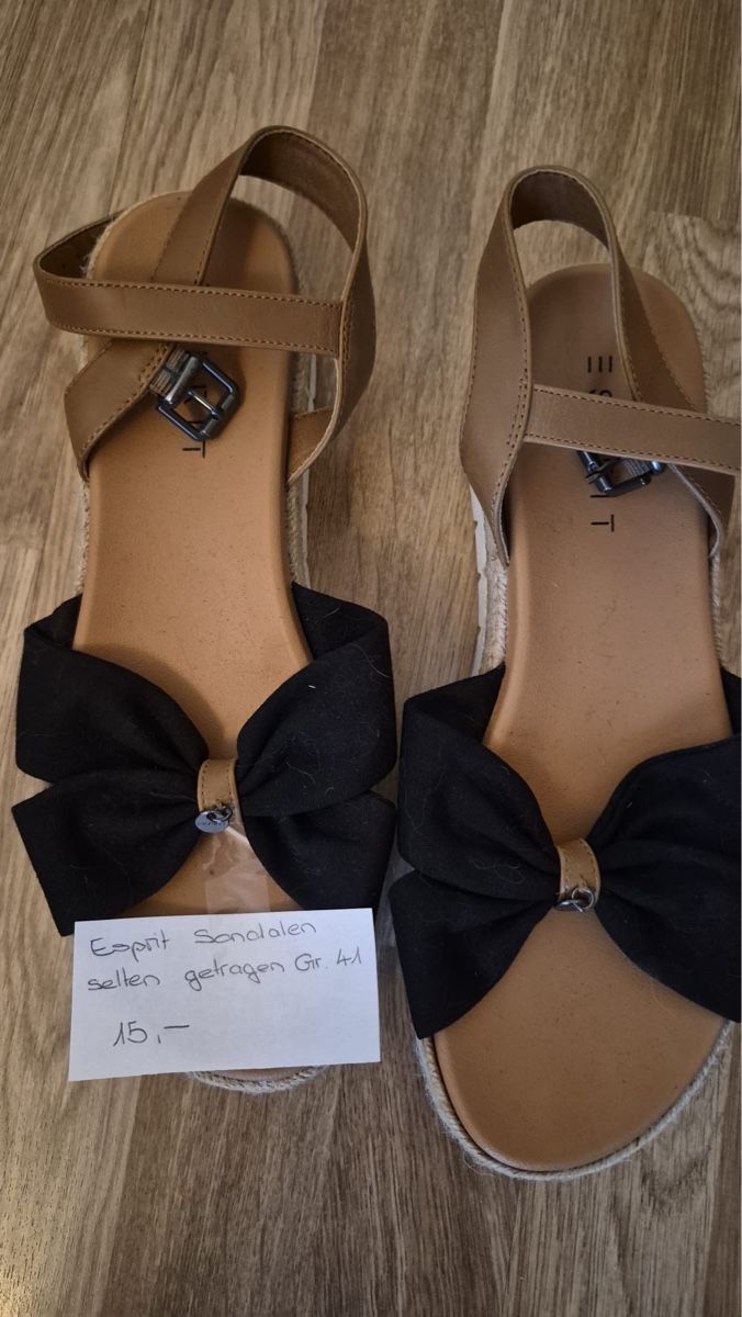 Esprit Chaussures femmes: Esprit Sandalen – D'occasion à Münchenbuchsee par Gabriele69
