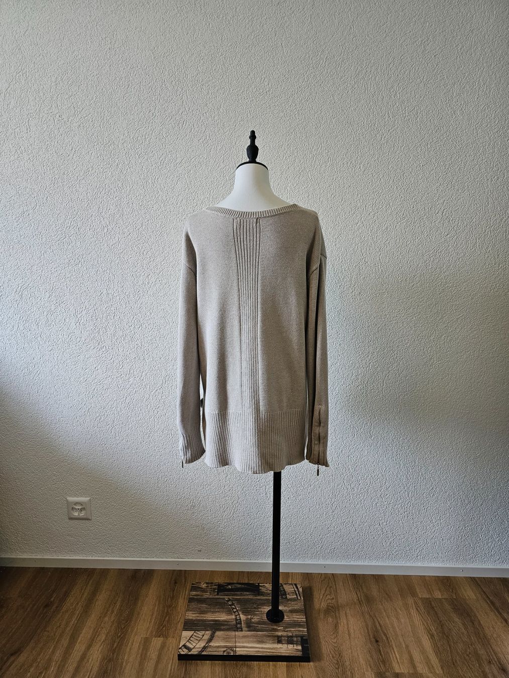 Pulls & Sweat-shirts: Hunkydory Pullover Bio-Baumwolle Sand Gr. S – D'occasion à Emmen par Tumanovr 3