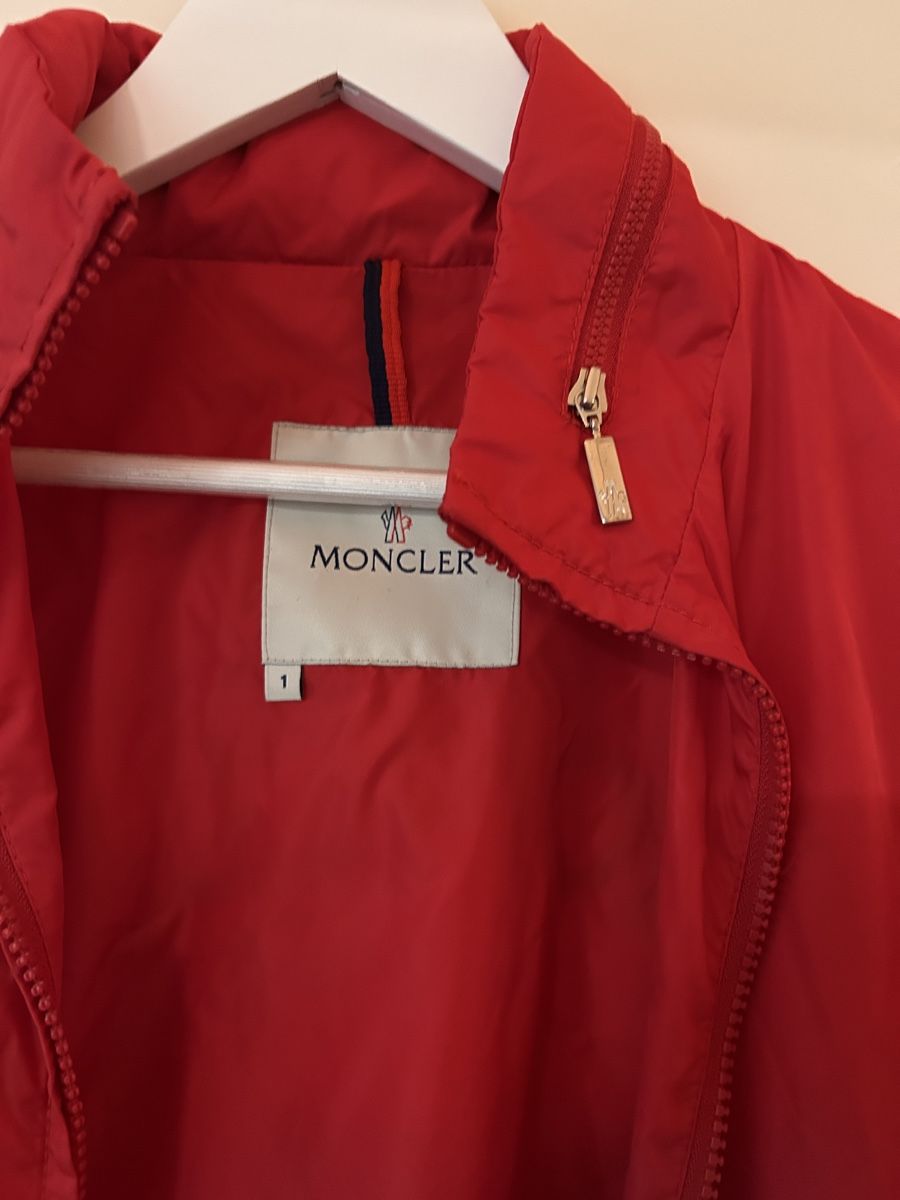 Moncler Jacken: Leichte Jacke von Moncler – Gebraucht aus Bülach von lguedeskr 4